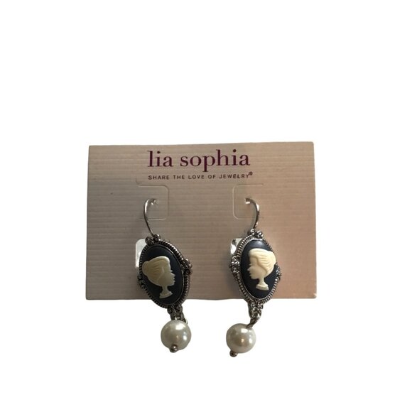 LIA SOPHIA-WOMENS NAVY STONE WITH FACE DETAIL ANND DANGLING PEARL EARRINGS - Picture 2 of 3